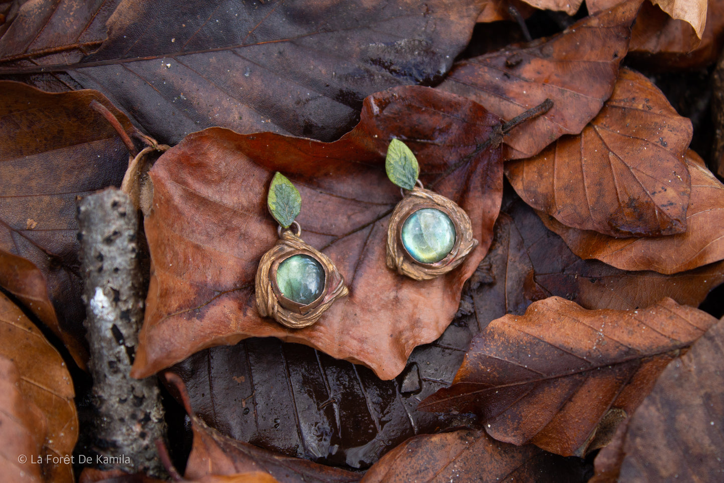 Boucles d’oreilles « Therion » - bronze et labradorite